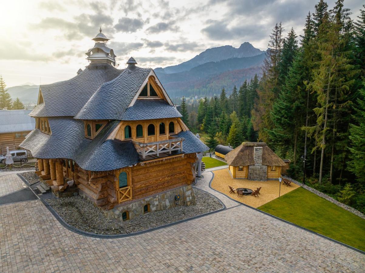 كوشتيليسكا Rich Witch Villa&Spa المظهر الخارجي الصورة