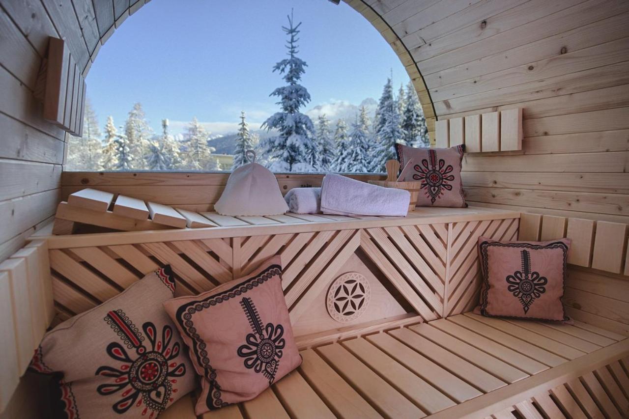 كوشتيليسكا Rich Witch Villa&Spa المظهر الخارجي الصورة