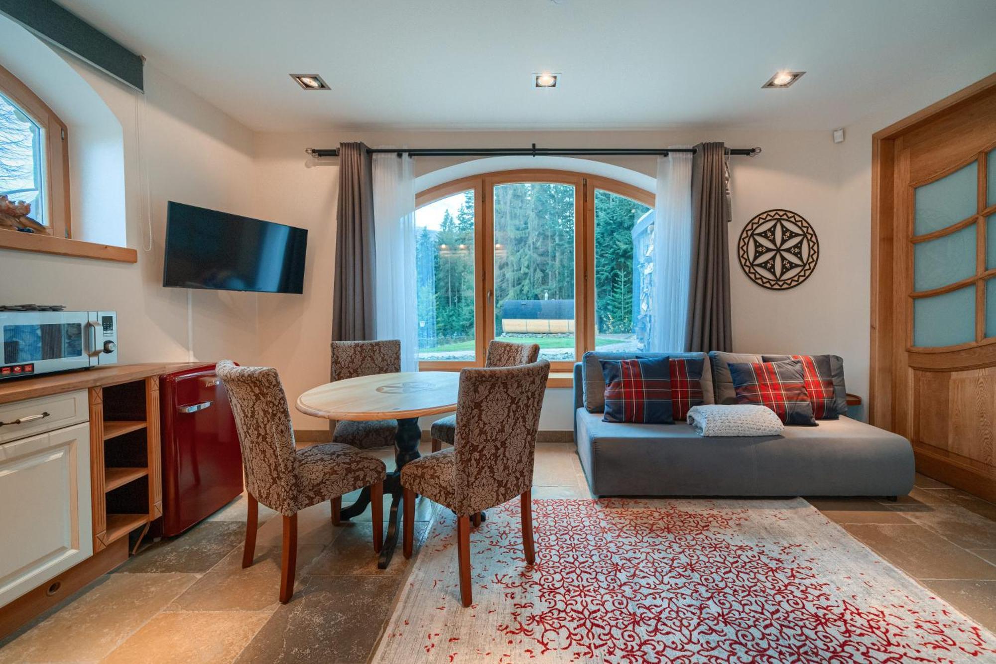 كوشتيليسكا Rich Witch Villa&Spa الغرفة الصورة